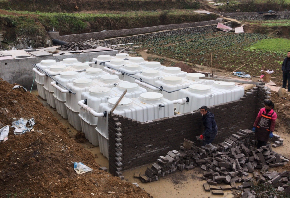 <b>��װ�ֳ�</b>