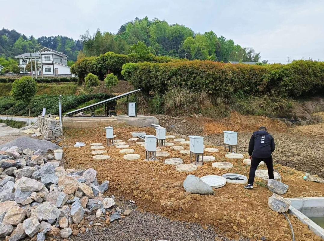 <b>������ֳ��ˮ�����豸</b>